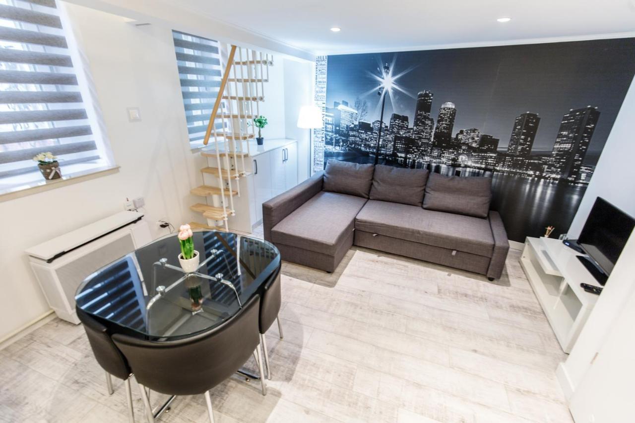 Sleek Minimalist Studio At Inner City Βουδαπέστη Εξωτερικό φωτογραφία